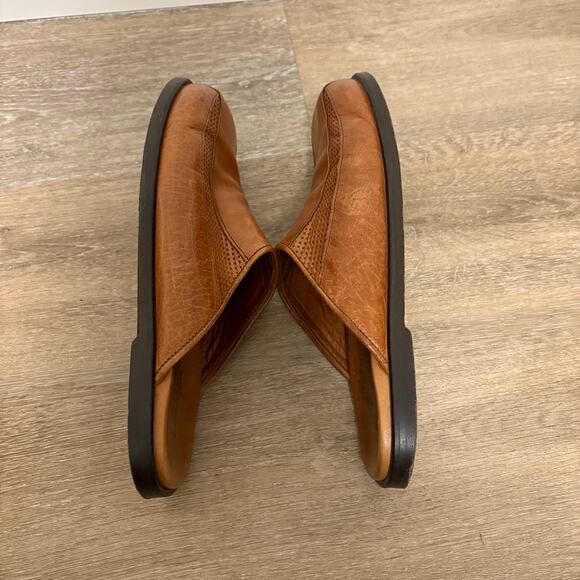 Tommy Bahama Leather Brown Men's Slip-On Slides Close Toes Shoes Size 9 - Picture 6 of 9